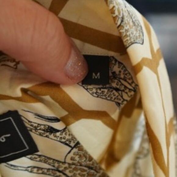 Salvatore Ferragamo Button Down Girrafe Print Shirt Cream Mens Size Medium - Picture 5 of 5